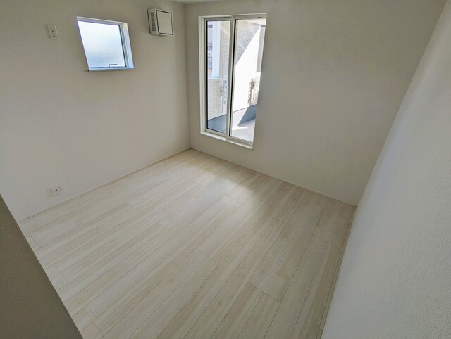 【2号棟】洋室のスライド画像