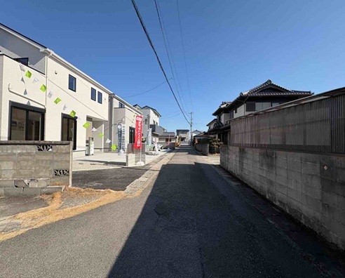 前面接道セットバック寄付済み<br>のスライド画像
