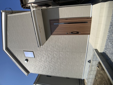 1号棟　完成写真<br>ずっと求めていたのは「地に足のついた暮らし」