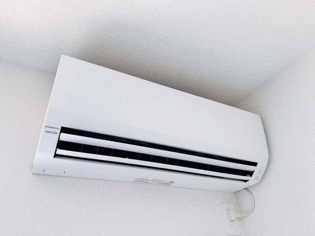 【1号棟】エアコン設置済みのスライド画像