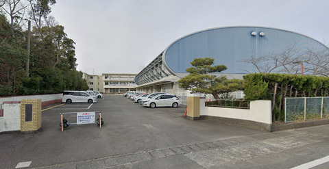 住吉小学校：1100m