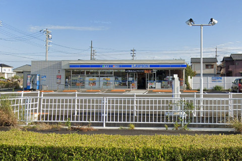 ローソン吉田町住吉南店：650m