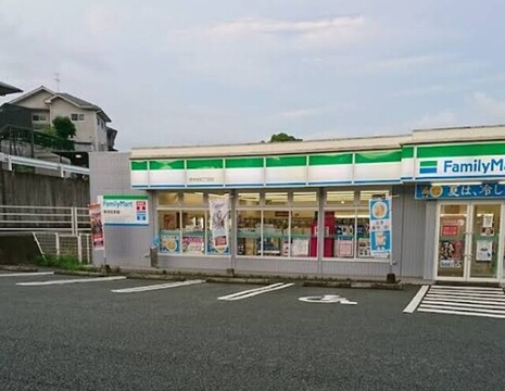 ファミリーマート熊本池田二丁目店：850m
