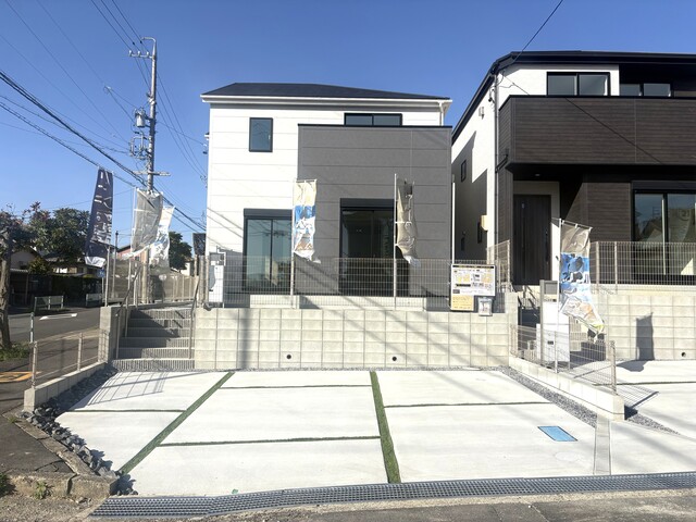 １号棟　外観のスライド画像