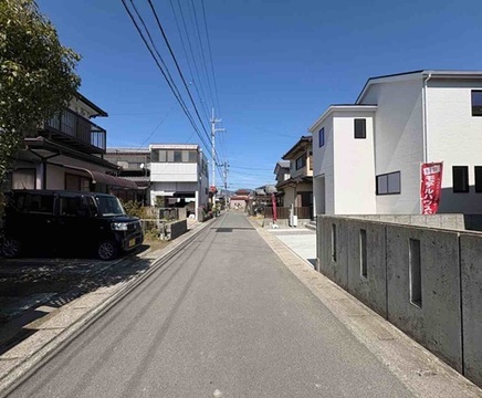 前面接道風景