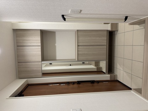 【1号棟】玄関