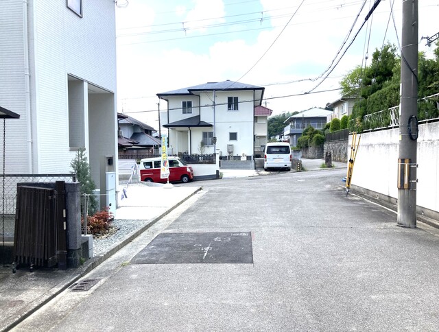 週末はアウトドアに買い物、旅行に。のスライド画像