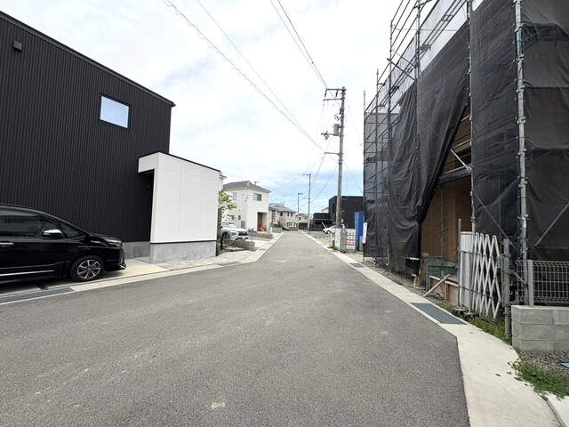 前面道路風景（南方面）のスライド画像
