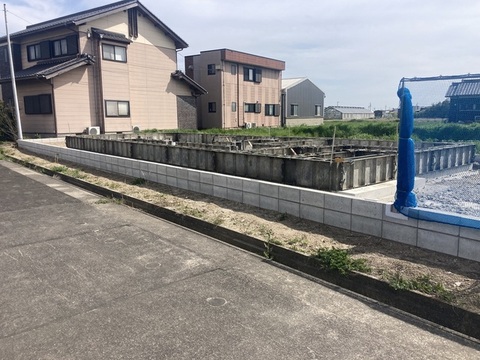 着工しました。