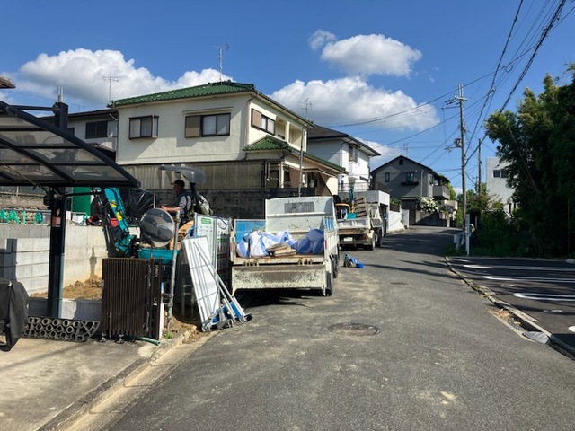 現地1（前面道路含む）のスライド画像