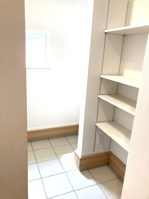 家の外と中をつなぐ要所だからすっきり心地よく整えたいのスライド画像