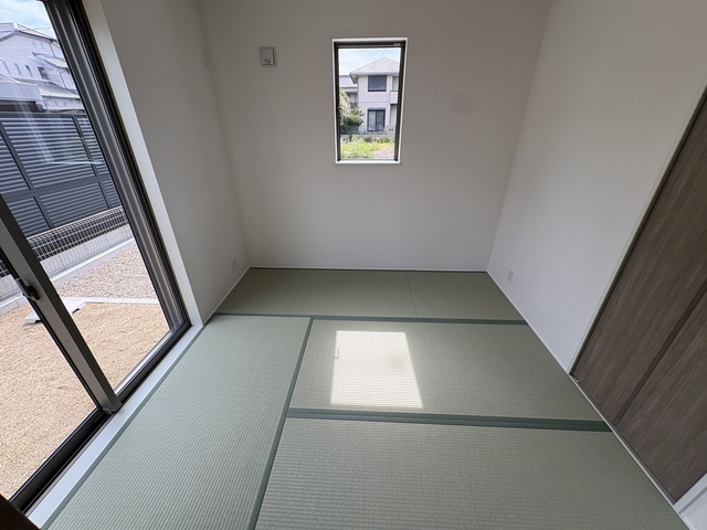 ごろんと寝っ転がりたくなるお部屋のスライド画像