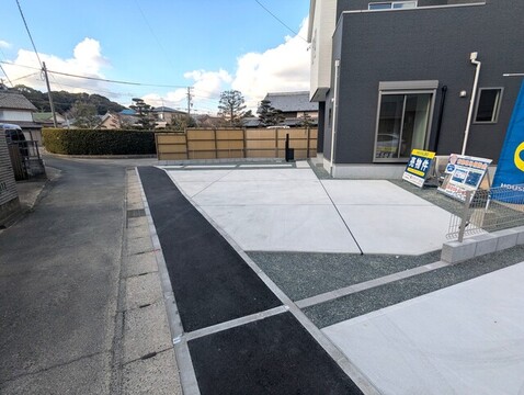 【1号棟】駐車場