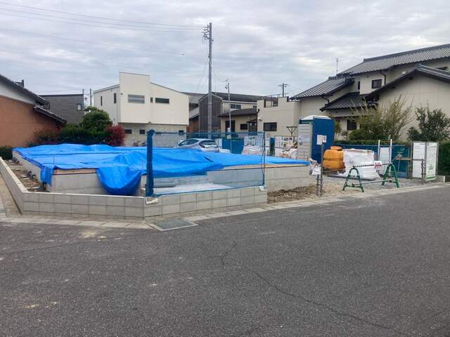 基礎工事完了しましたのスライド画像