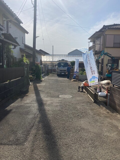 【1号棟】前面道路のスライド画像