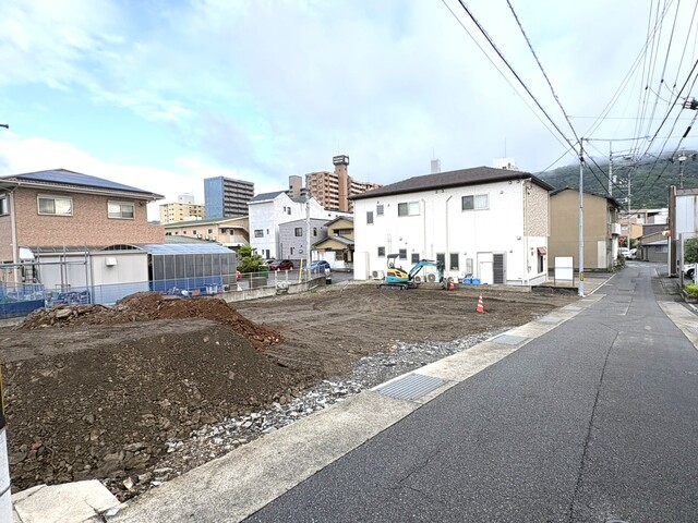 造成中風景のスライド画像