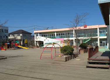 草加市立花栗中学校のスライド画像