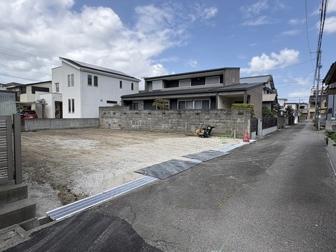 着工・造成前風景（南東側より）