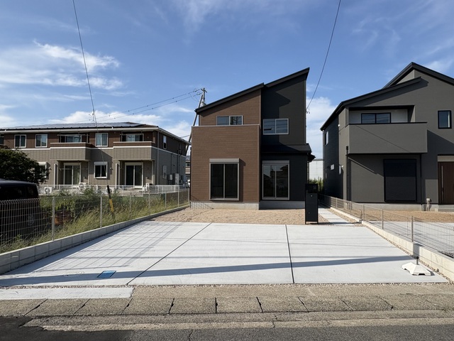 1号棟　快適な住まいほど日増しに思い入れが生まれてくるのスライド画像