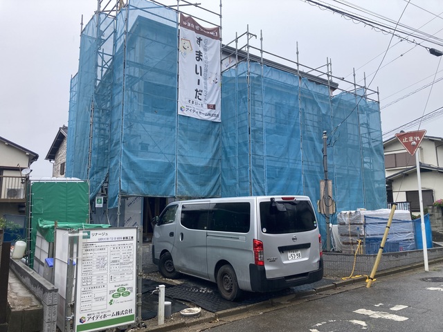 １号棟　現地写真<br>日を重ねるごとにこの佇まいに愛着が湧いてきそうのスライド画像