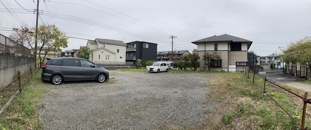 ※現況駐車場のスライド画像