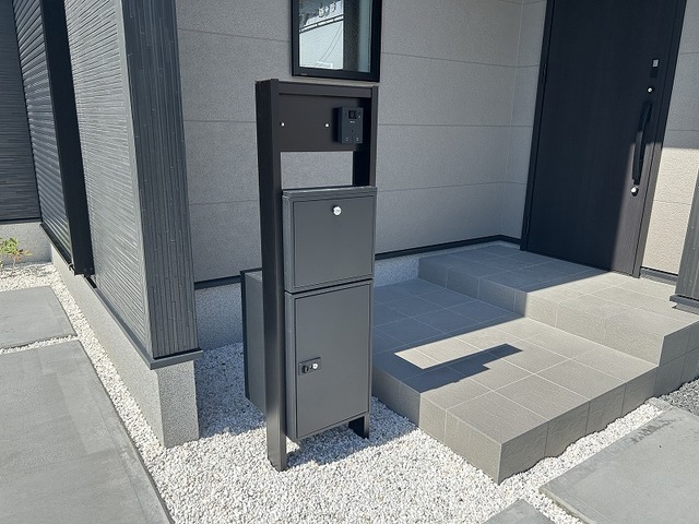 宅配BOXのスライド画像