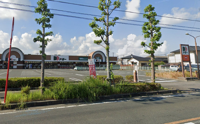 ドミー渡津店：約600ｍ（徒歩約8分）のスライド画像