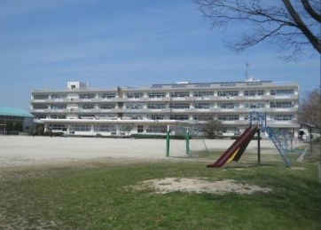吉川市立北谷小学校のスライド画像