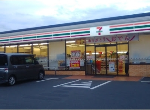 セブンイレブン上尾原市バイパス：-m
