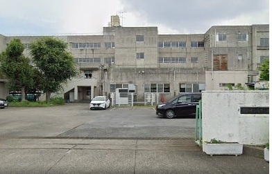 草加市立稲荷小学校　２５０ｍのスライド画像