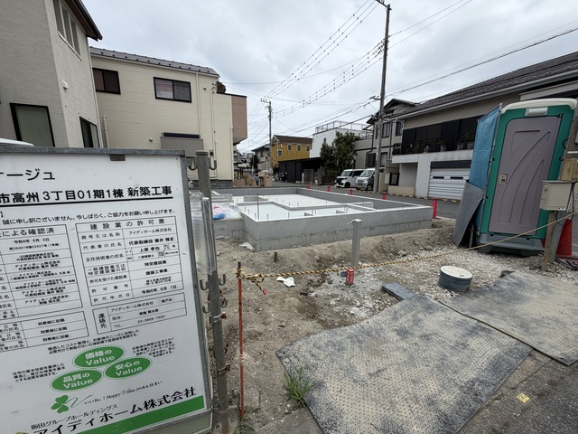 【1号棟】外観写真のスライド画像