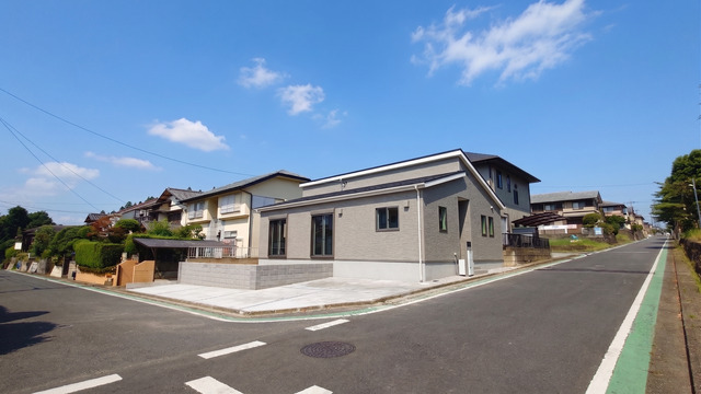１号棟：現地遠景のスライド画像