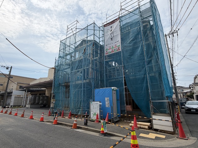 【1号棟・2号棟】外観写真のスライド画像