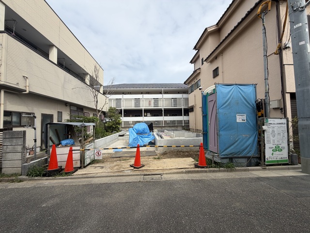 【1号棟】外観写真のスライド画像