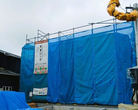 足場