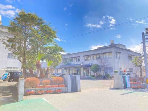 国府中学校：1300m