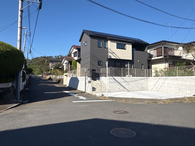 ＊＊前面道路＊＊のスライド画像
