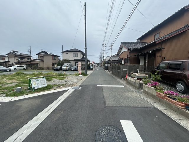 【6区画】前面道路のスライド画像