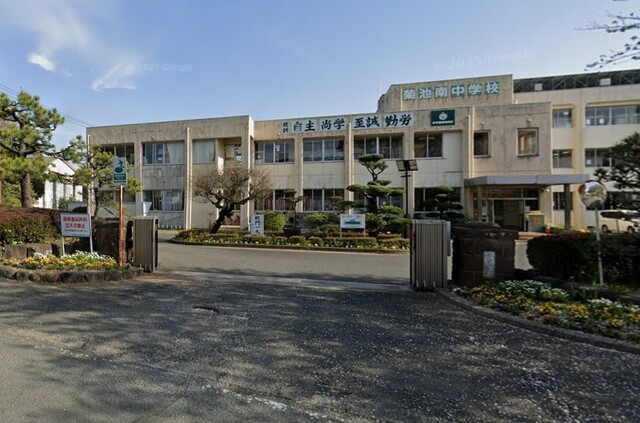 【校区】菊池市立菊池中学校：約1,480ｍ（徒歩　19分）のスライド画像