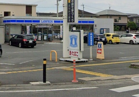ローソン熊本薄場力合店：100m