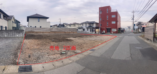 1号地：168.98㎡<br>2号地：167.15㎡のスライド画像