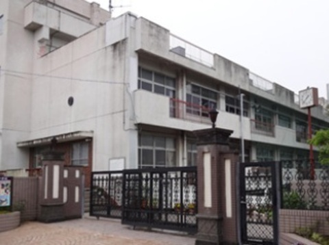 さいたま市立大谷口中学校：1700m