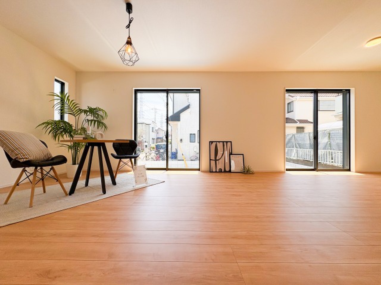 立川若葉町2丁目30番全5　B