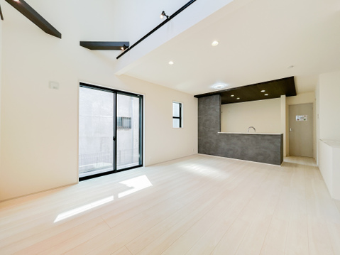 大切なご家族と過ごすからこそこだわりたい場所リビング。居心地のいい空間には自然とみんなが集まります