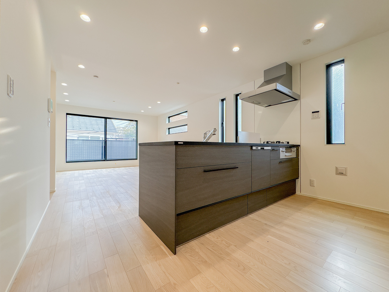 八王子市万町全2　1