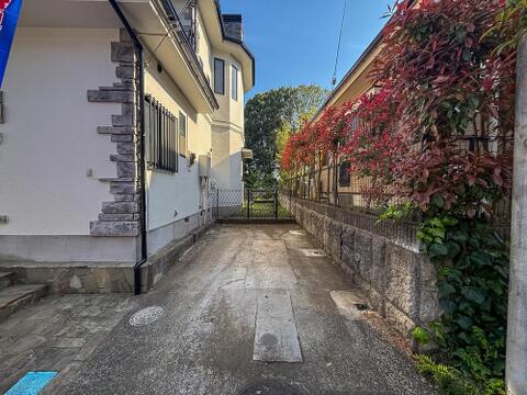 物件の陽当りや通風・仕様設備やお部屋の大きさの比較、近隣・周辺環境や街並みなど、掲載していない情報が現地にはたくさんあります。是非現地をご確認ください。