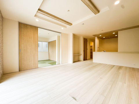 一日の中で多くの時間を過ごすことになる住まいだからこそ、いつも穏やかな空間であるように心掛けています。構成する建材などへの配慮が、住まう方の健康を守ります。