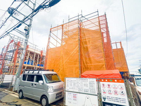 約12.75帖の青空リビング付きです。屋上庭園として、ラグジュアリーなテラスとして、BBQなども楽しめます。2026/4/6撮影