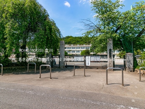 あきる野市立多西小学校 1600m