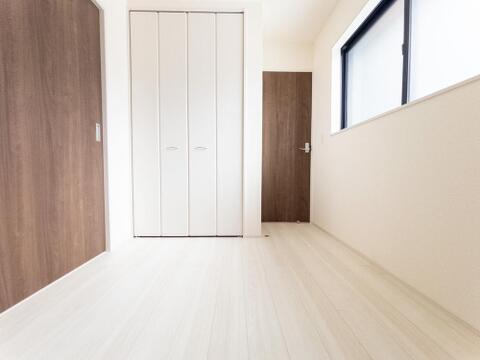 居室は家族それぞれが、安らぎの空間でプライベートタイムを過ごせるよう配置。